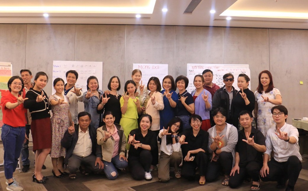 Đà Nẵng: Chuỗi tập huấn về quyền trẻ em cho cha mẹ và người chăm sóc trẻ khuyết tật